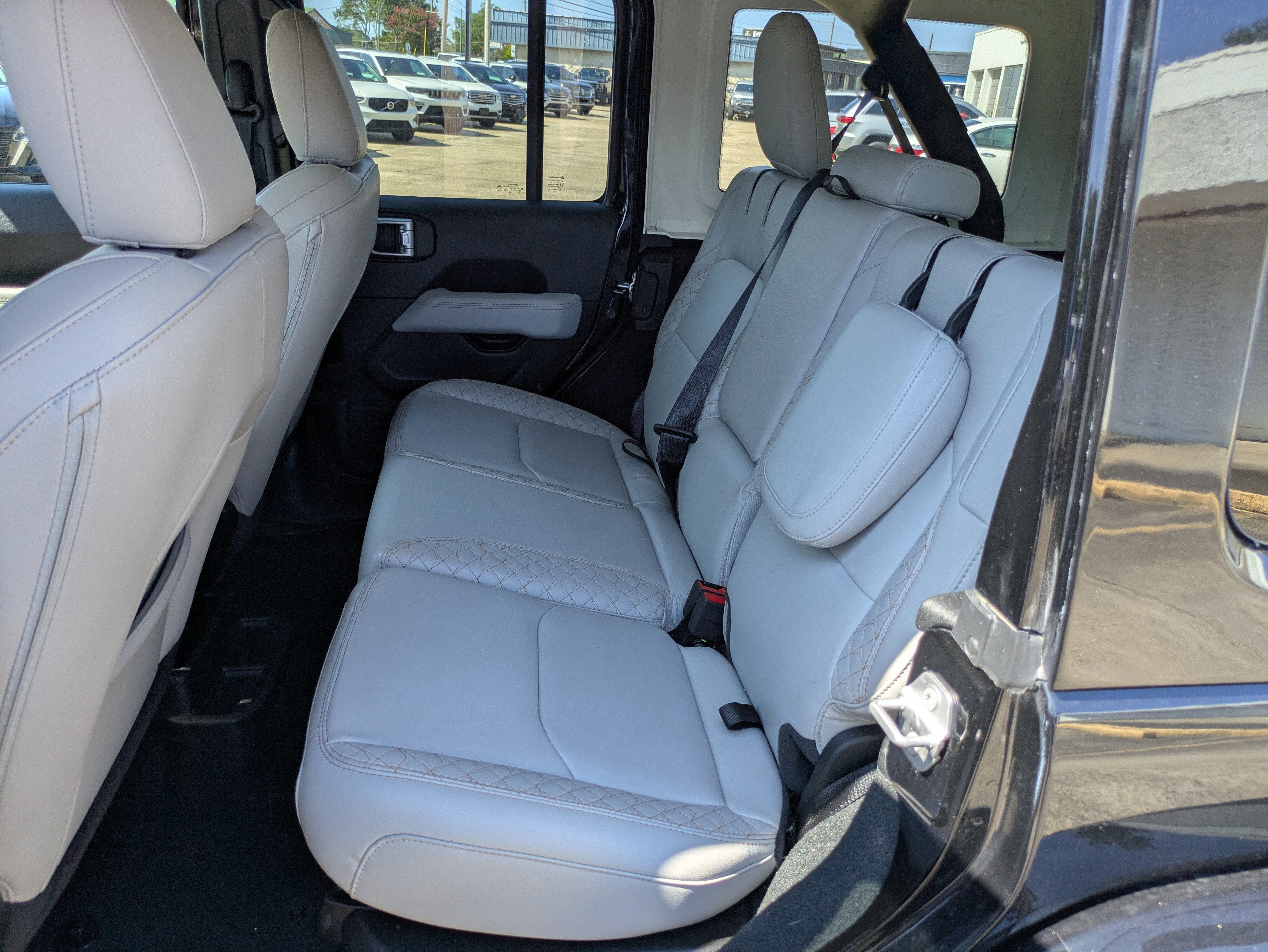 2022 Jeep Wrangler 4xe Unlimited Sahara High Altitude