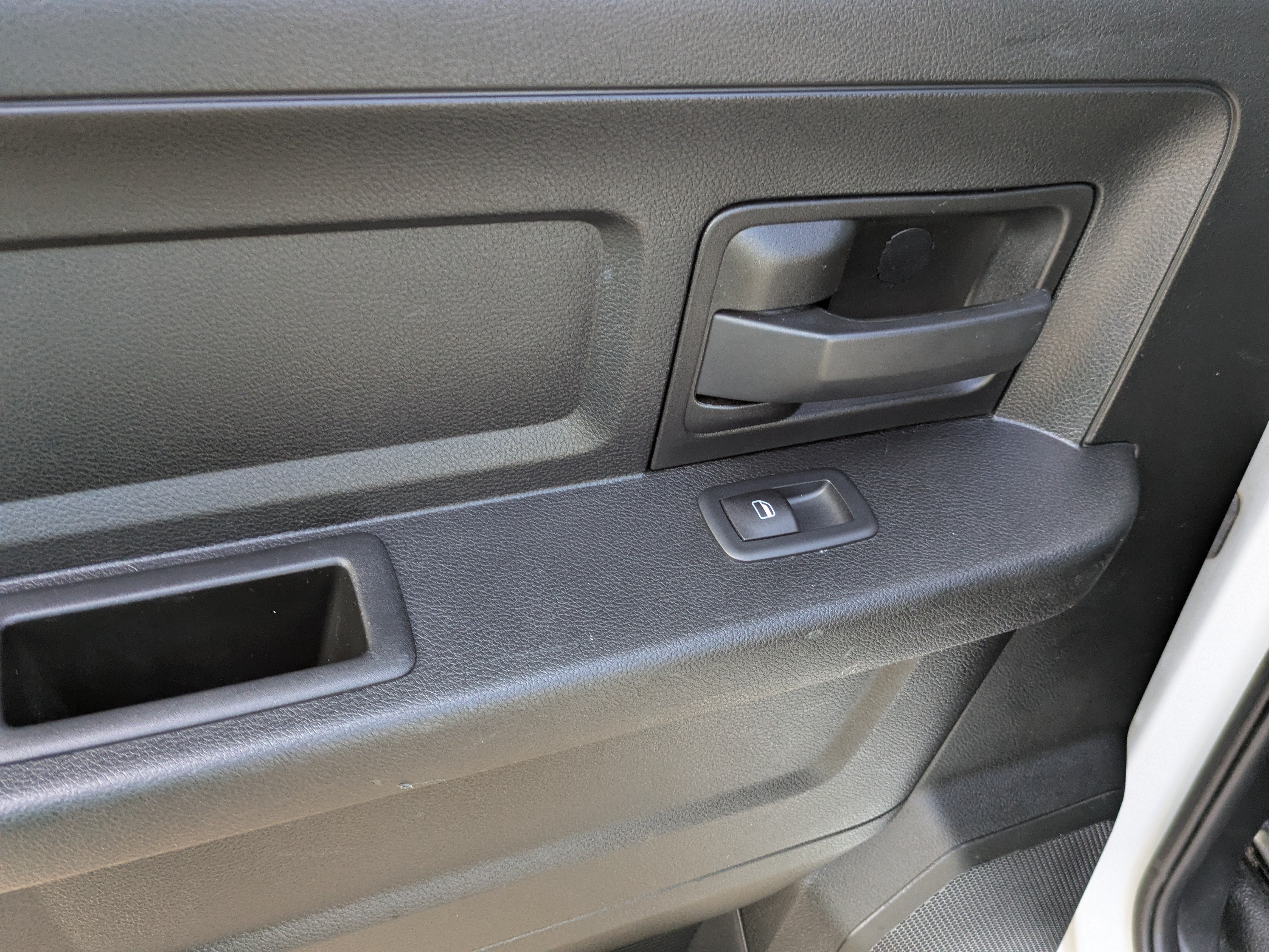 2019 RAM 1500 Classic Tradesman Crew Cab 4x2 5'7" Box