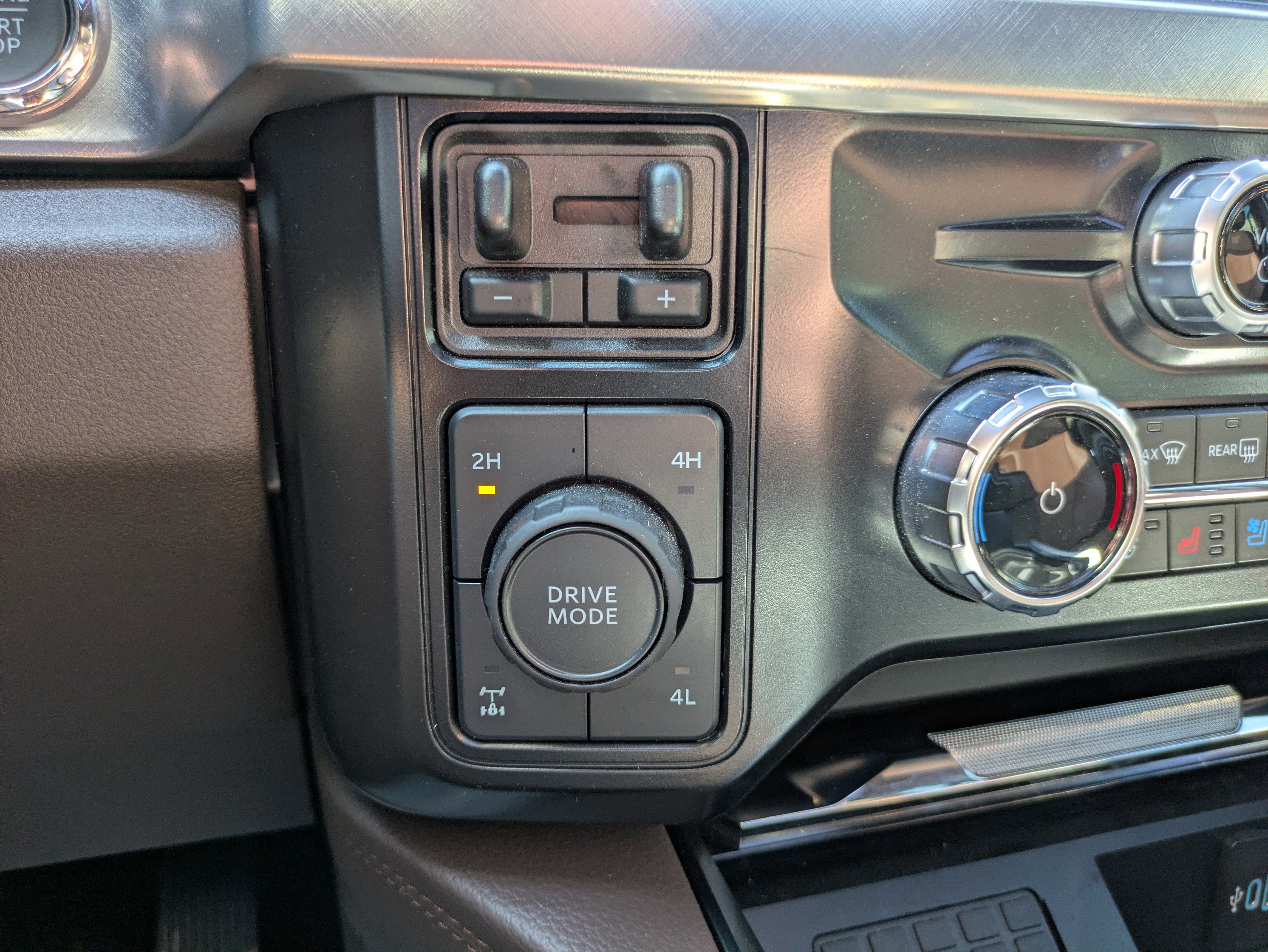 2025 Ford Super Duty F-350 SRW XL