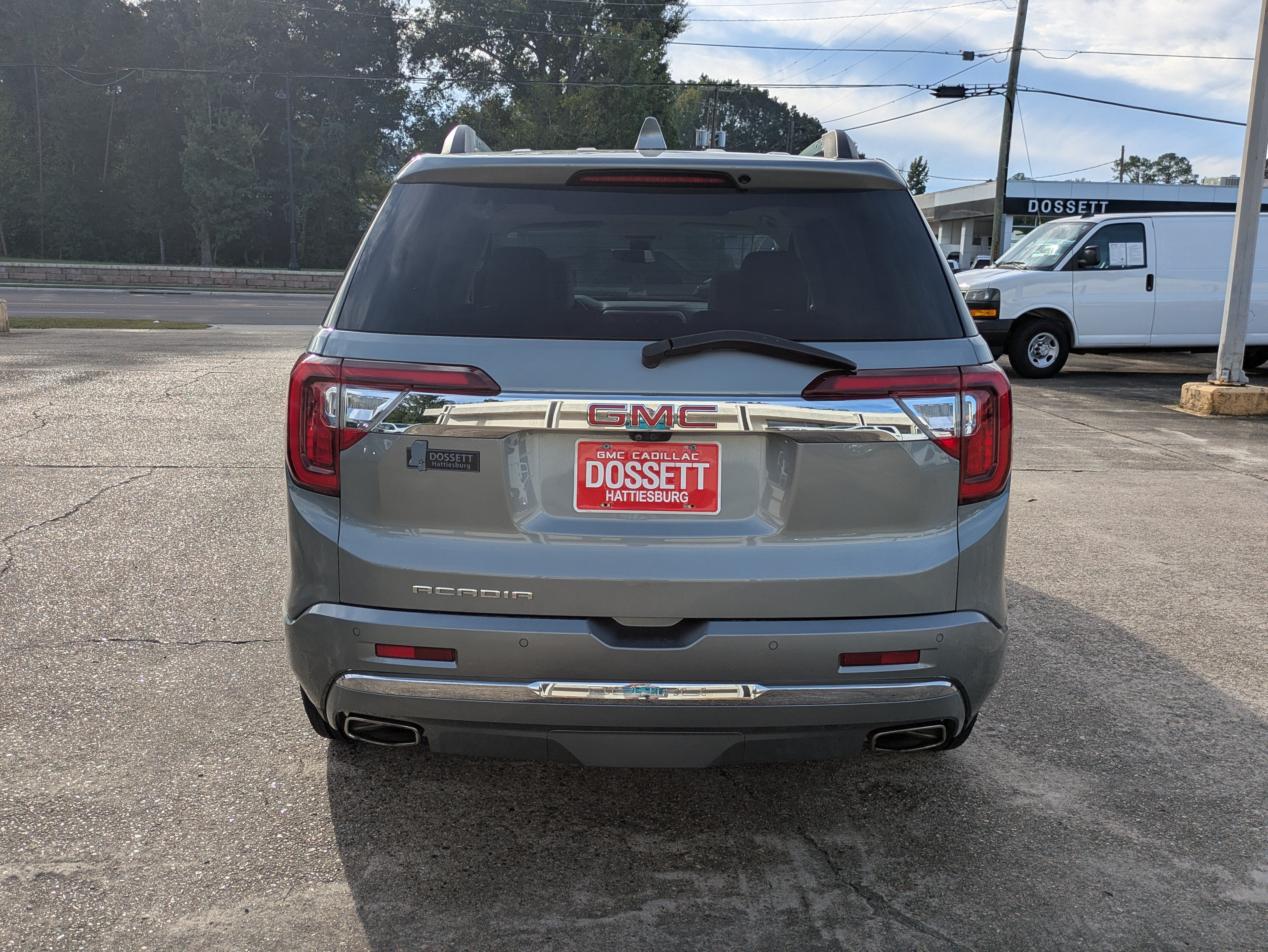 2023 GMC Acadia Denali