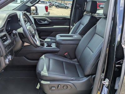 2023 GMC Yukon SLE