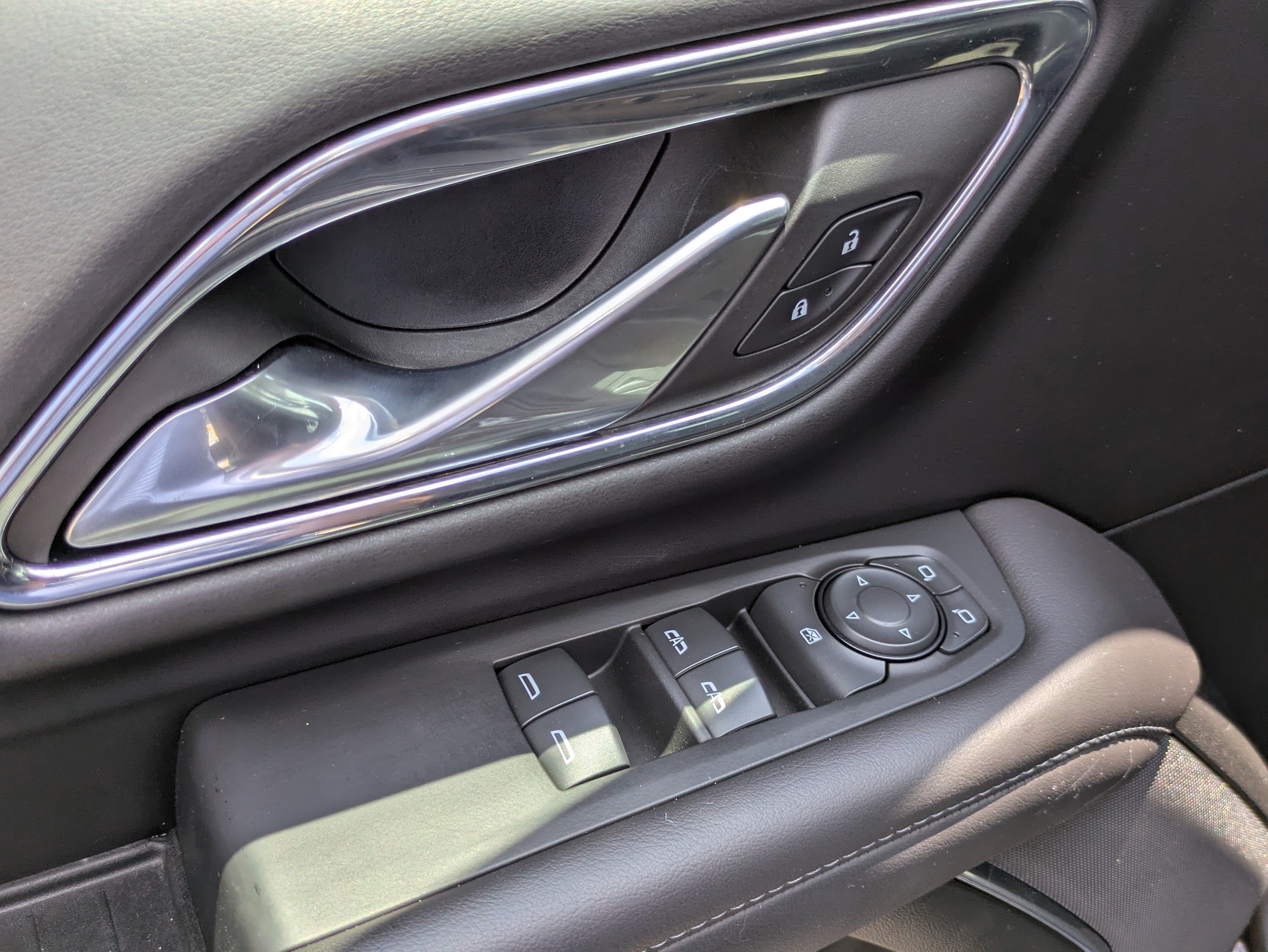 2023 GMC Yukon SLE