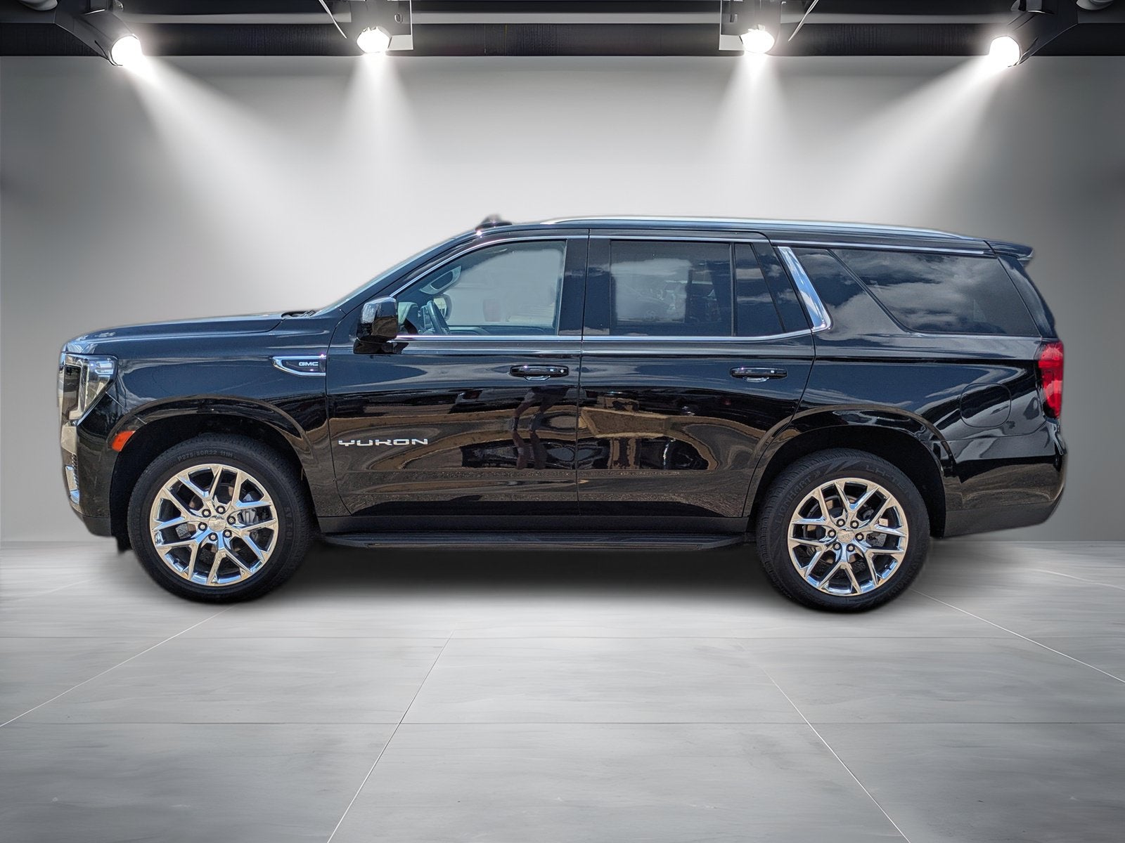 2023 GMC Yukon SLE