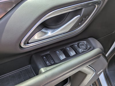 2022 GMC Yukon AT4