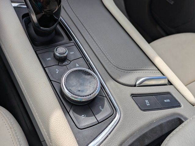 2021 Cadillac XT5 FWD Premium Luxury
