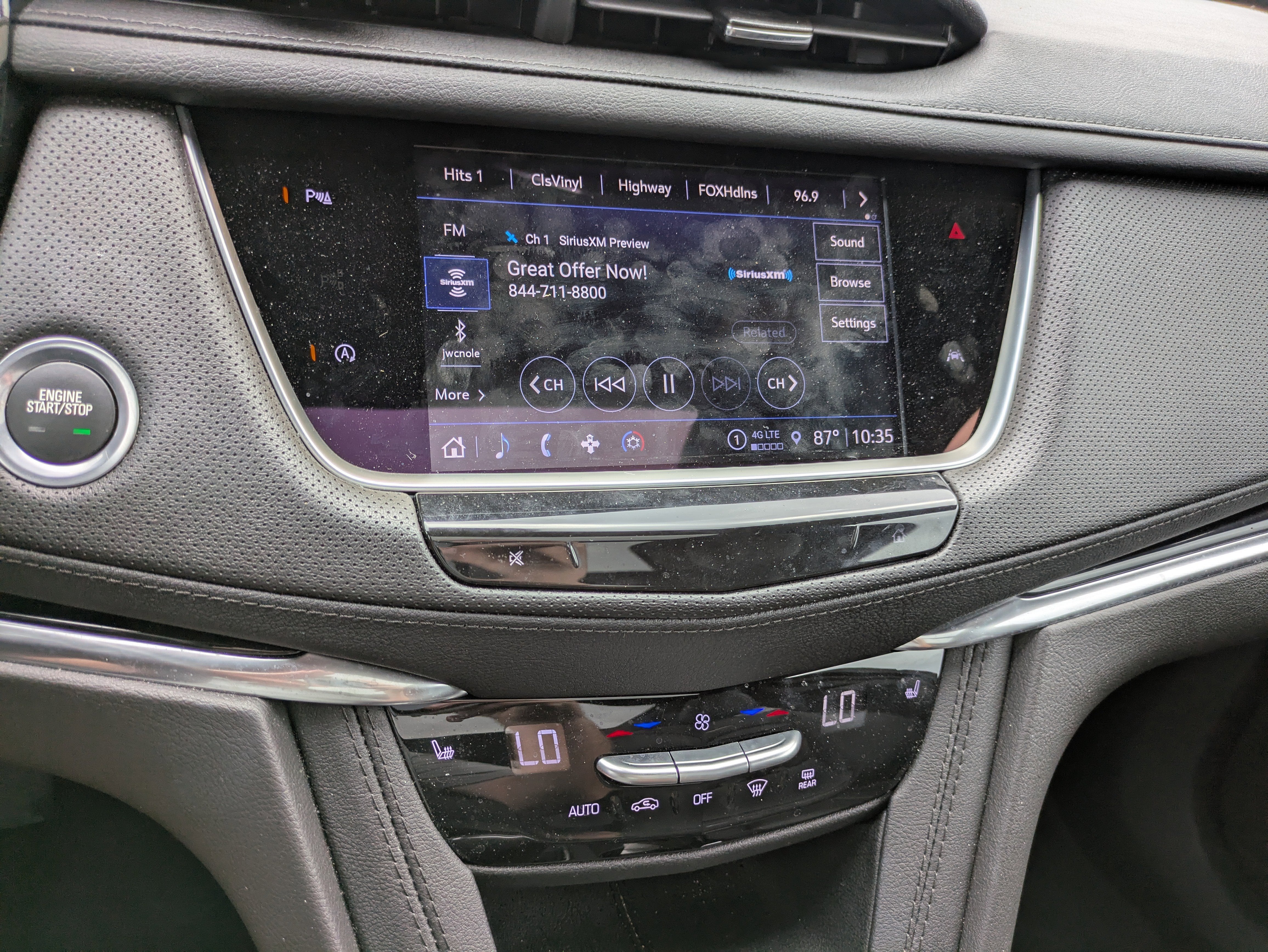 2023 Cadillac XT6 Luxury