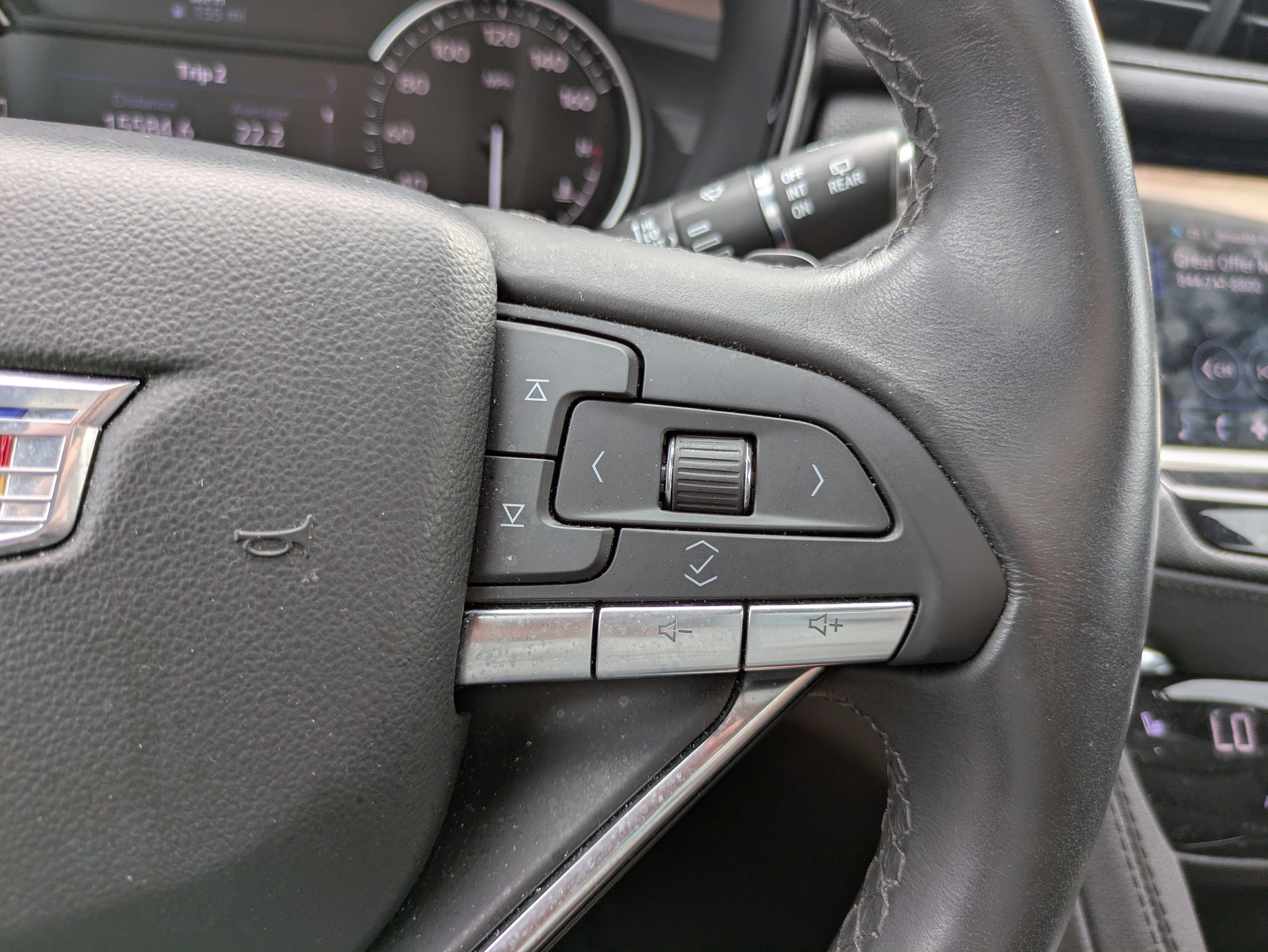 2023 Cadillac XT6 Luxury