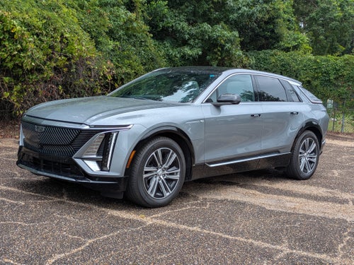 2024 Cadillac LYRIQ Luxury 1