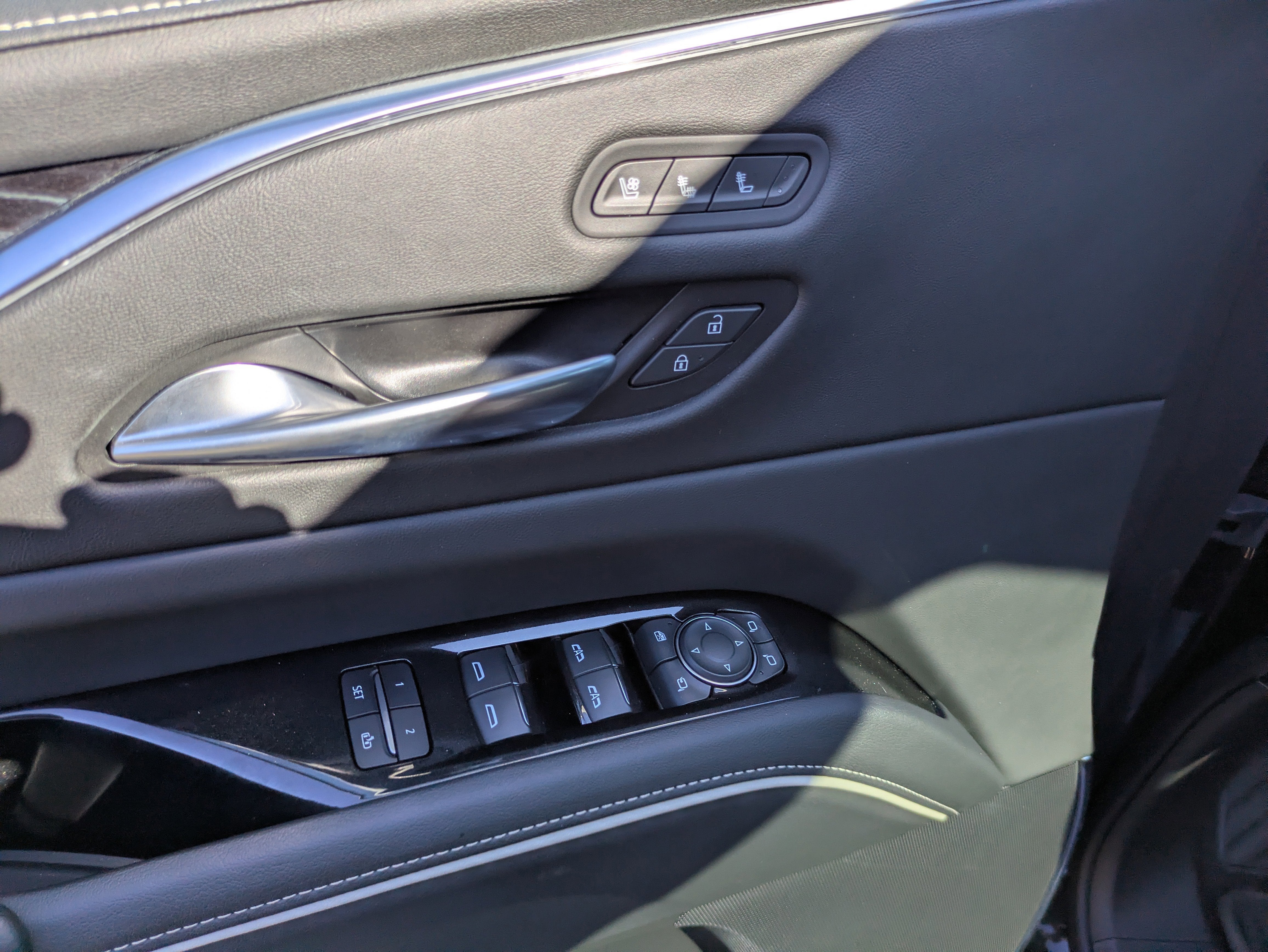 2023 Cadillac Escalade Sport