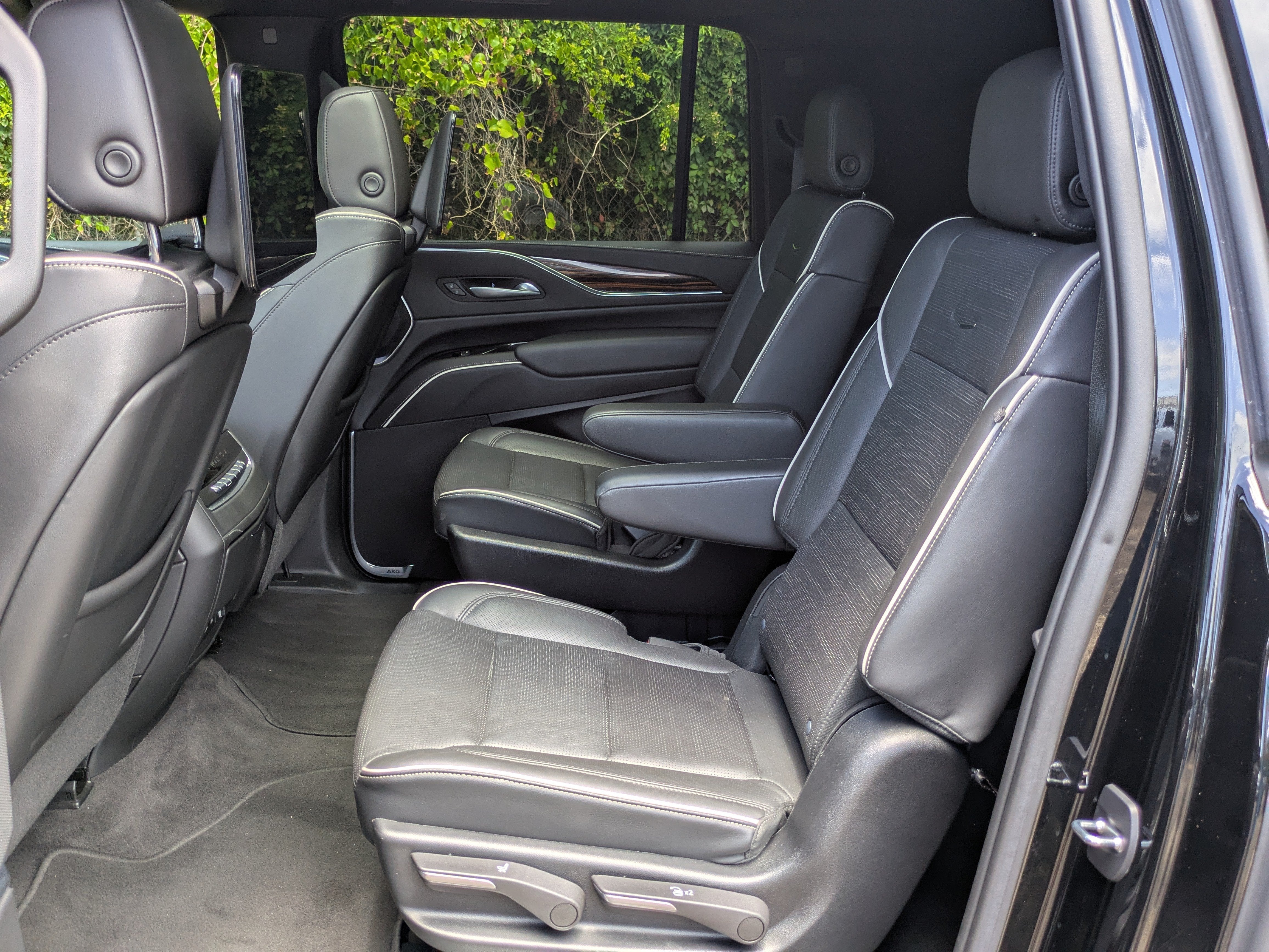 2023 Cadillac Escalade ESV Premium Luxury
