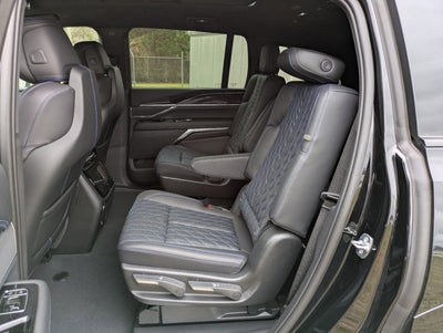 2025 Cadillac ESCALADE IQ Sport 1