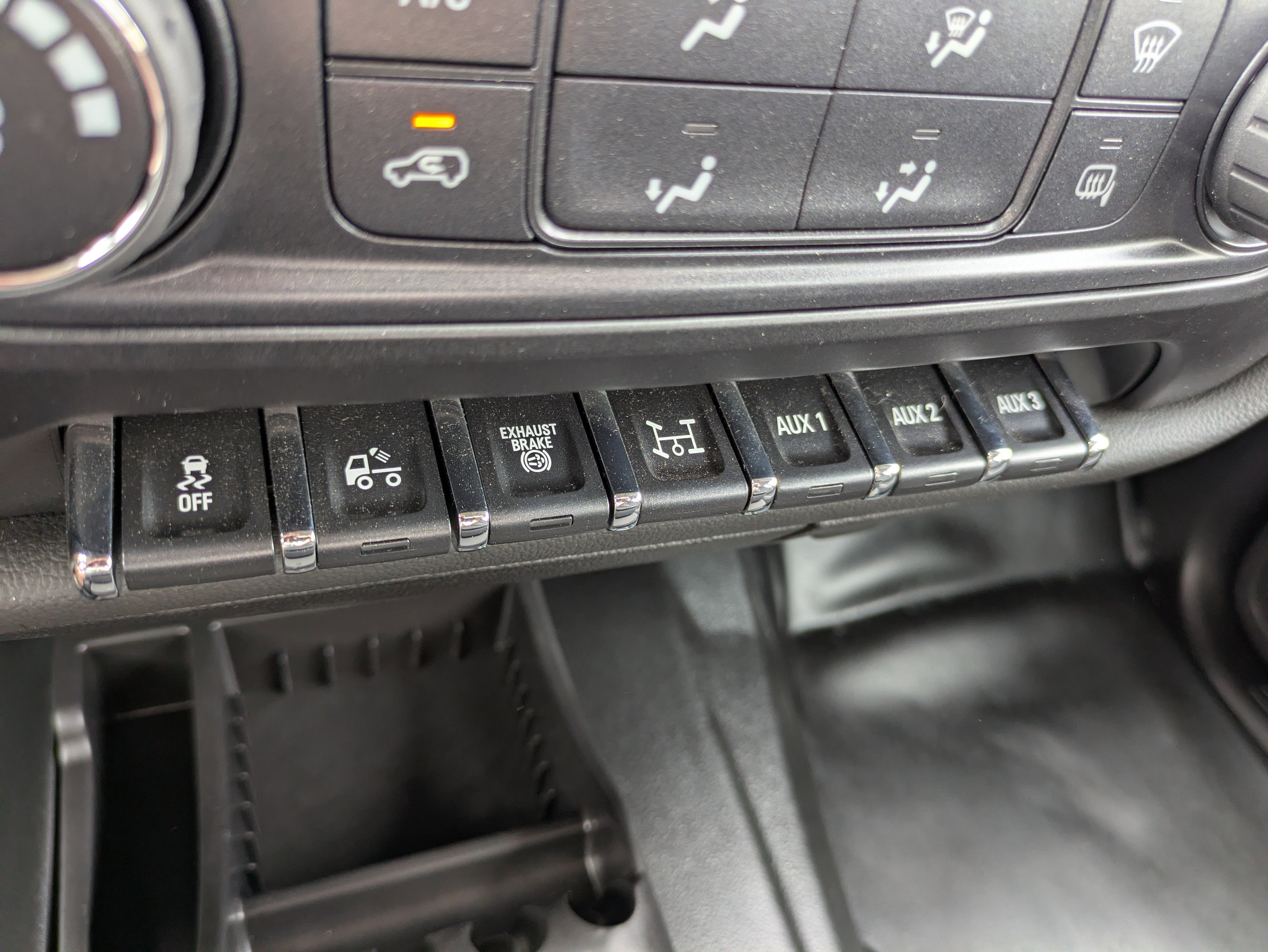 2024 Chevrolet Silverado 5500 HD Work Truck