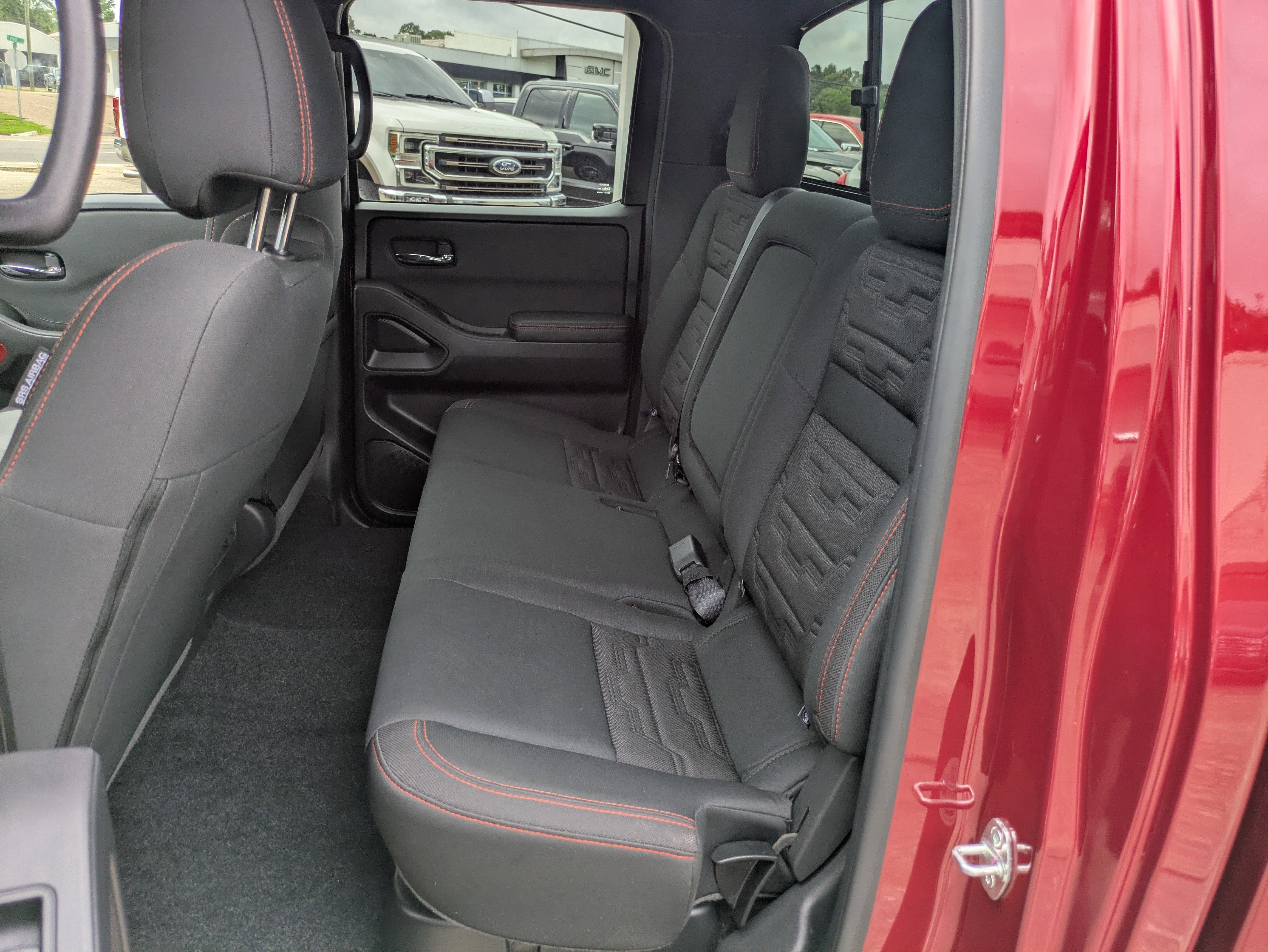 2024 Nissan Frontier Crew Cab PRO-X 4x2