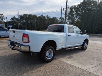 2024 RAM 3500 Tradesman Crew Cab 4x4 8' Box