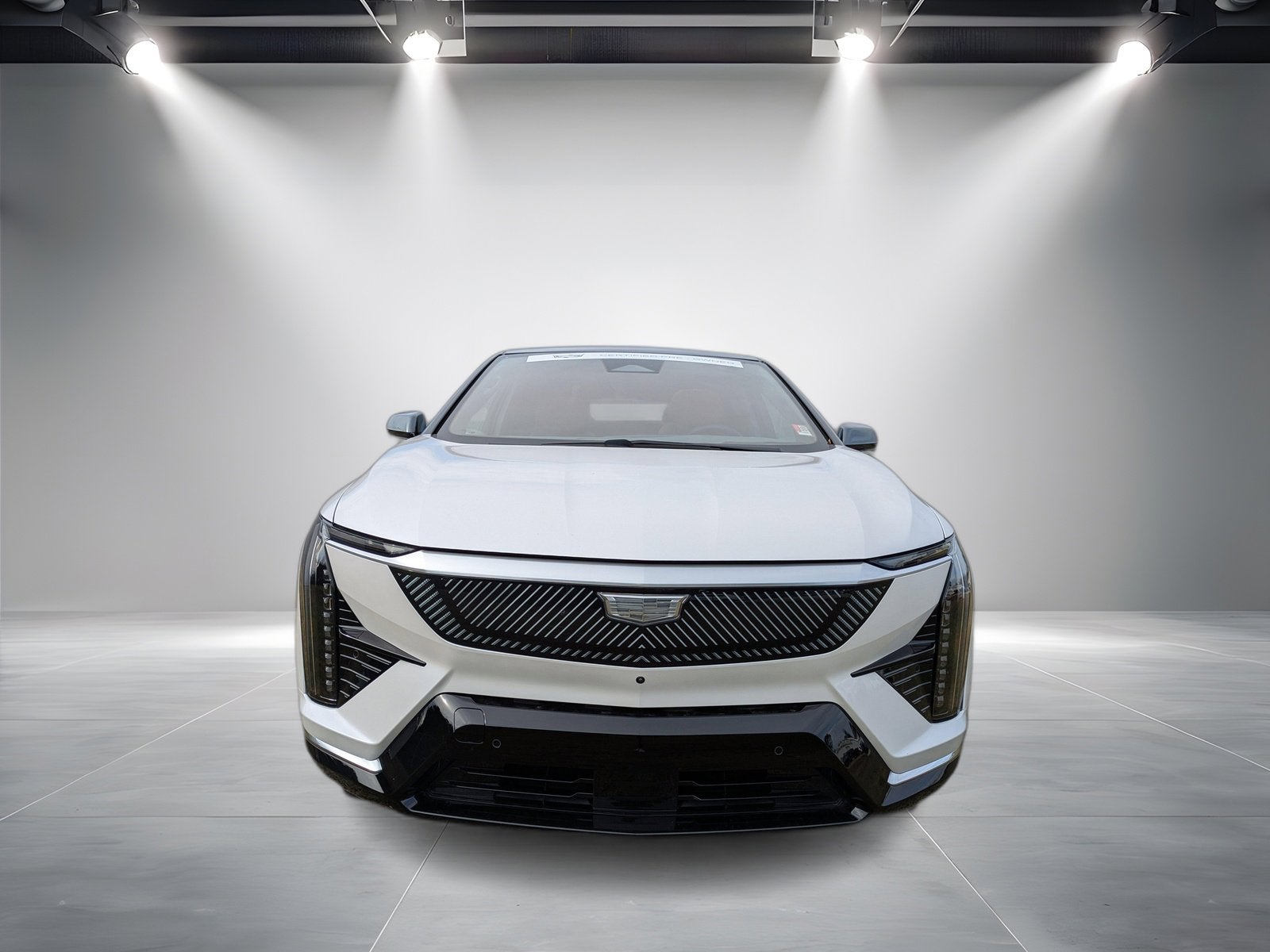 2025 Cadillac OPTIQ Luxury 2