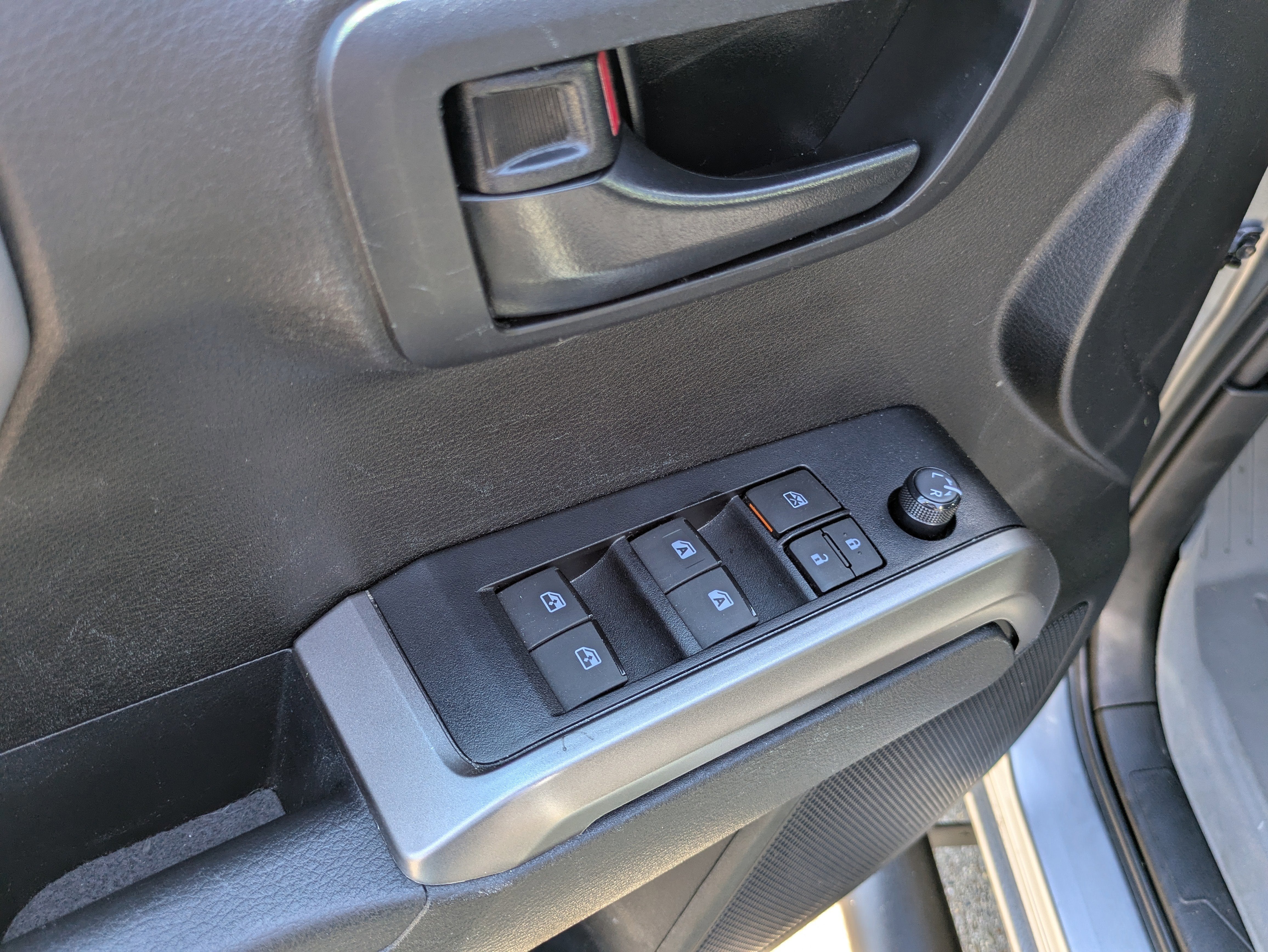 2023 Toyota Tacoma 2WD SR5