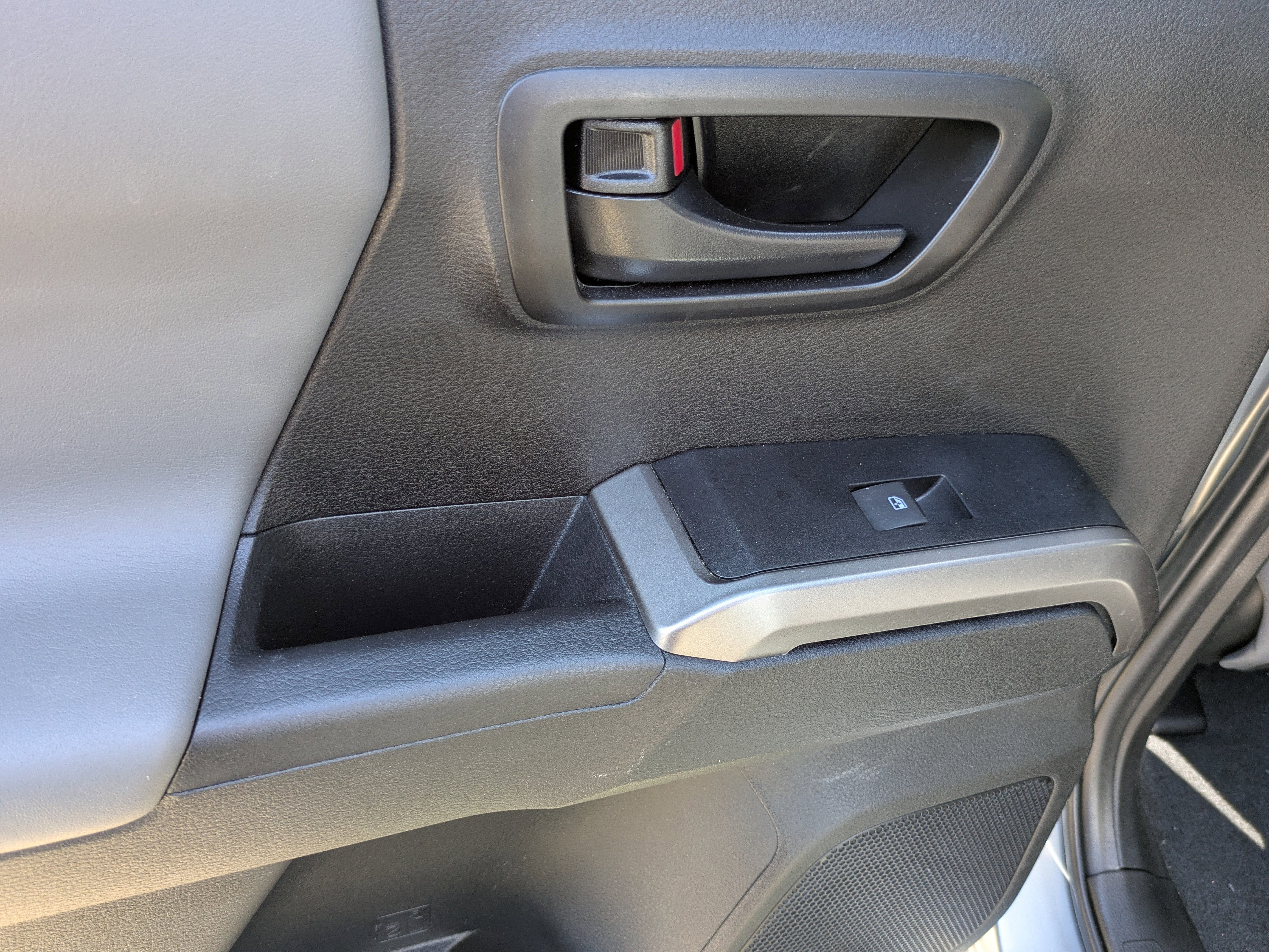 2023 Toyota Tacoma 2WD SR5