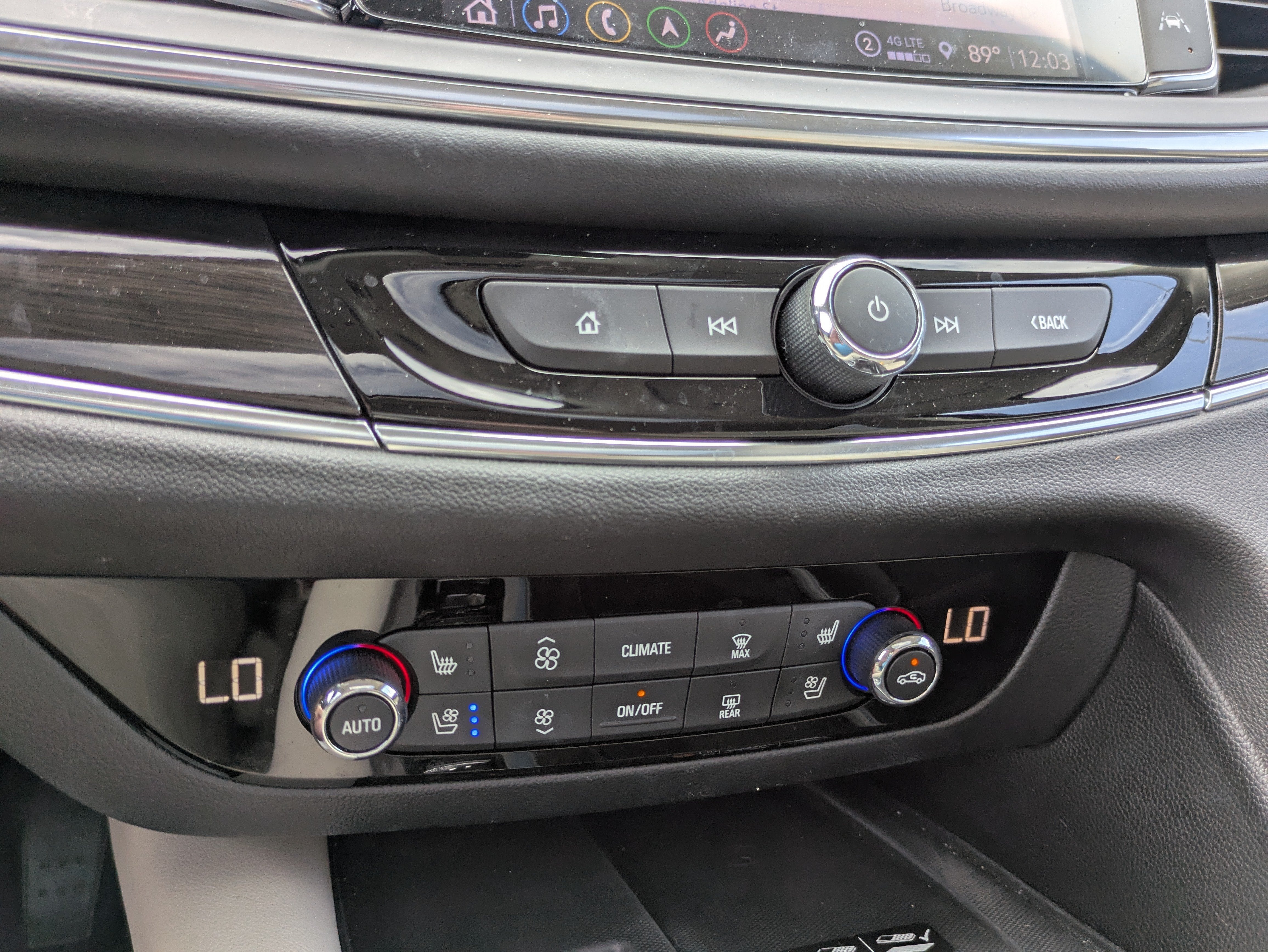 2023 Buick Enclave Premium
