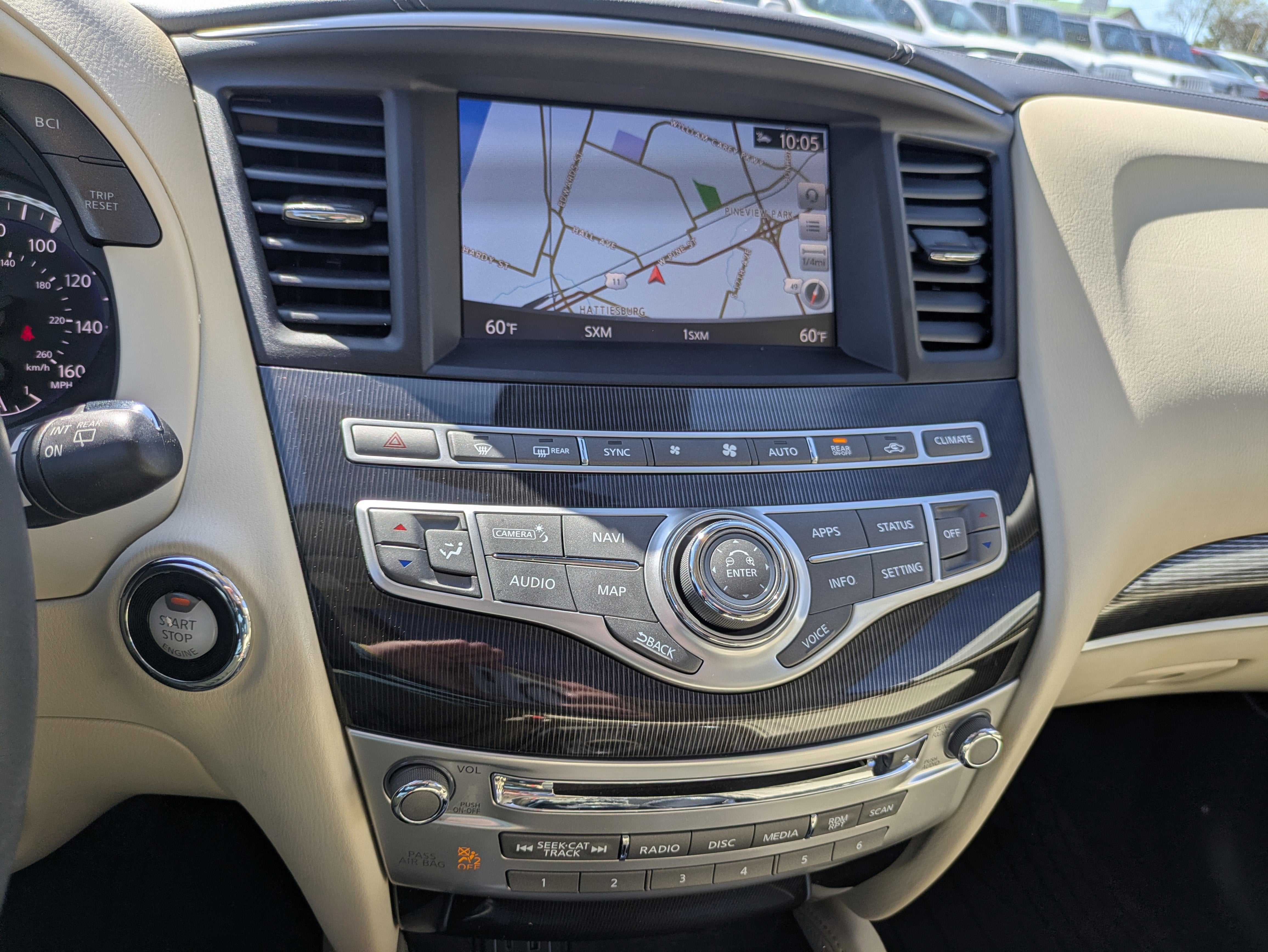 2020 INFINITI QX60 LUXE