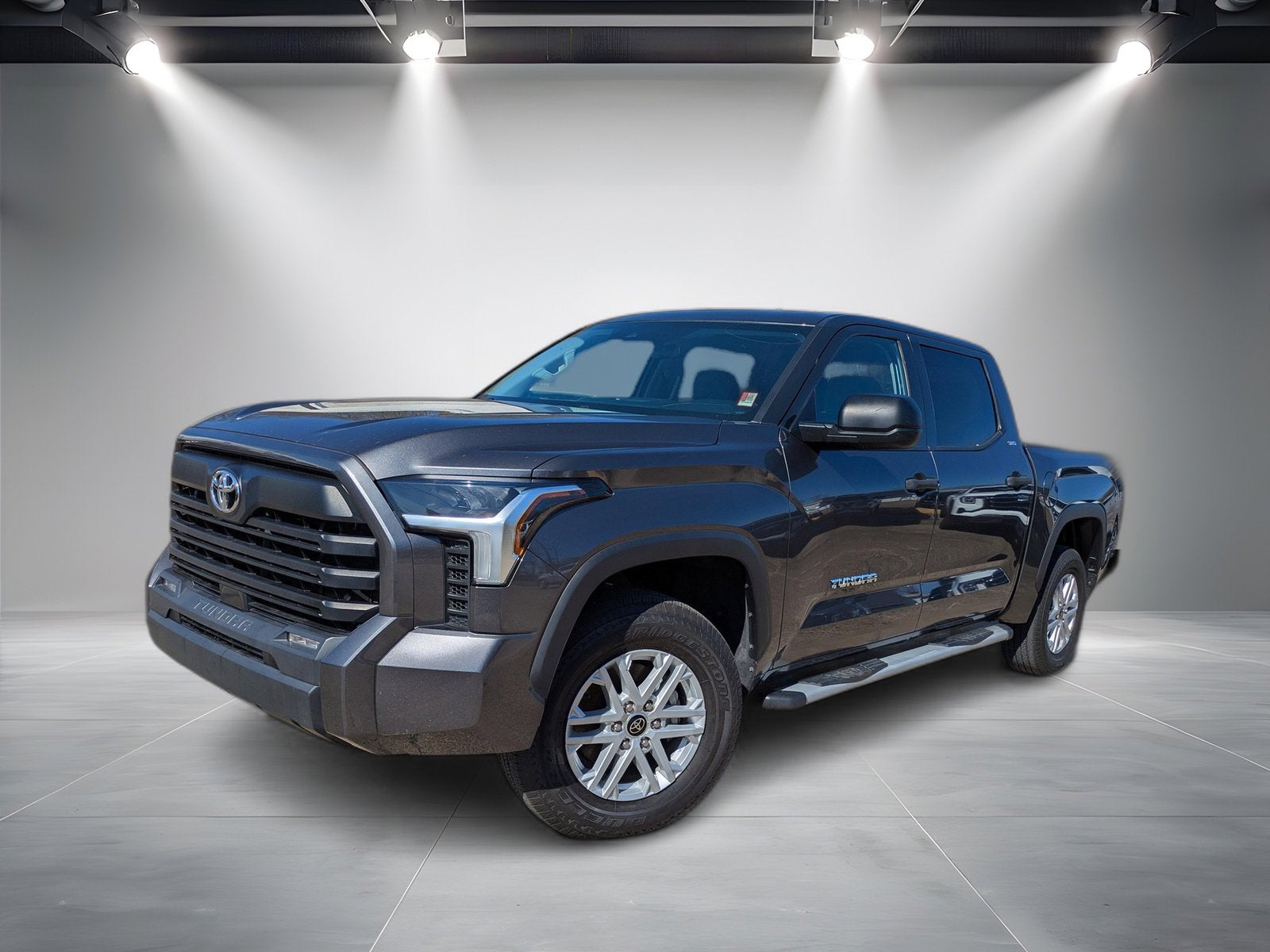 2023 Toyota Tundra 4WD SR5